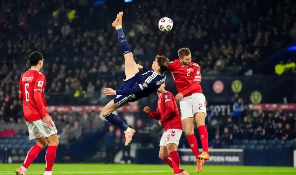 大乐透精选,每天,精准推荐,LEJIN,Sports,乐竞体育,体育直播,体育赛事,APP下载,官方网地址