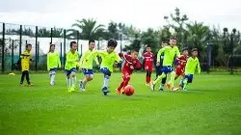 “北京举行中国足球职业俱乐部高级研修班促进健康发展”